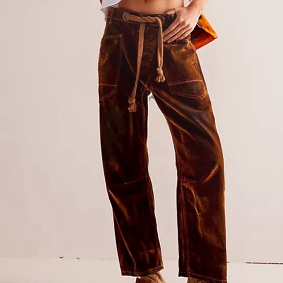 Free People Pants - Free People We the Free Moxie Flocked Pull-On Barrel Jeans in Burnt Rust